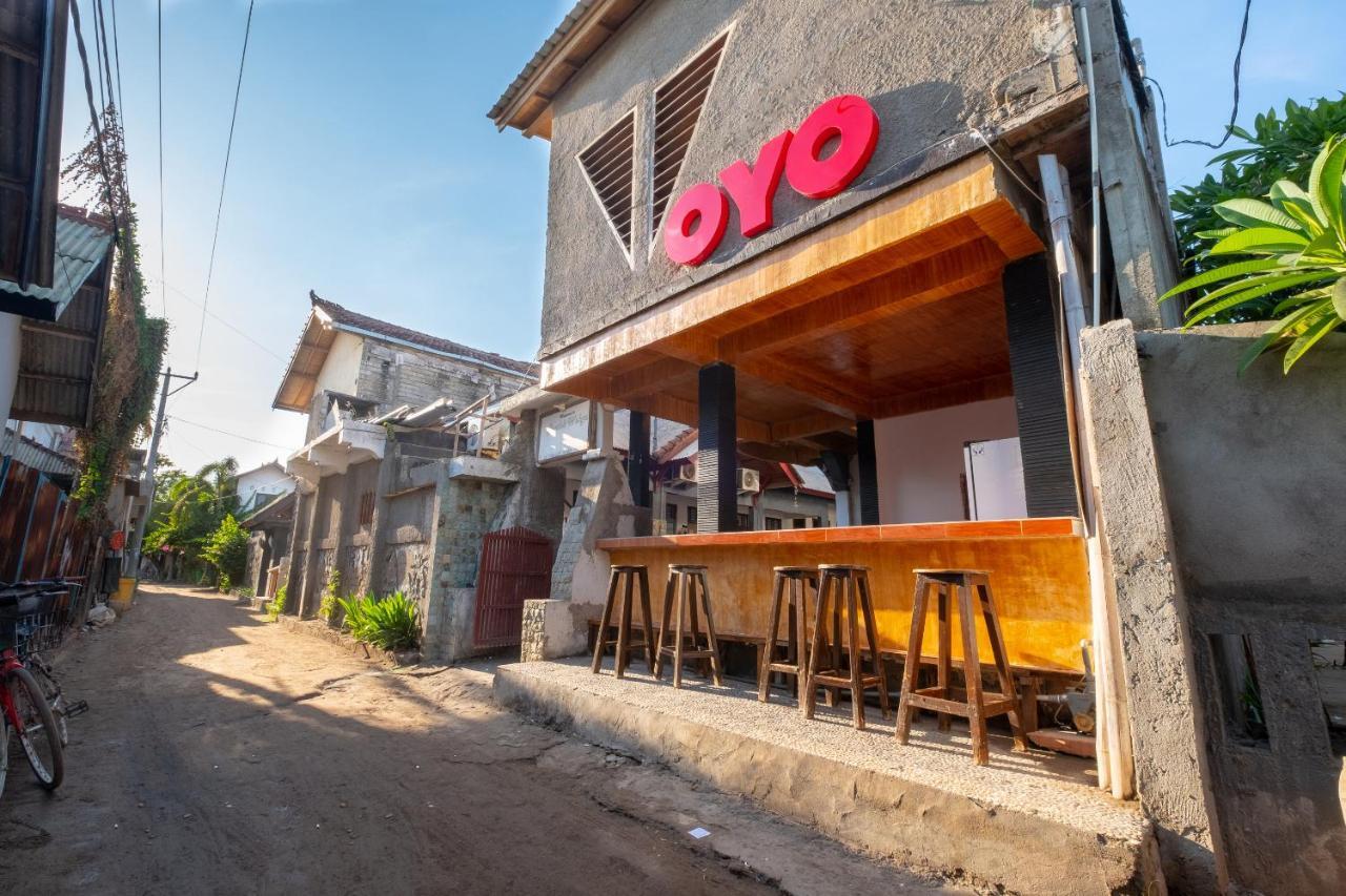 Oyo 1991 Pondok Wahyu Gili Trawangan Esterno foto